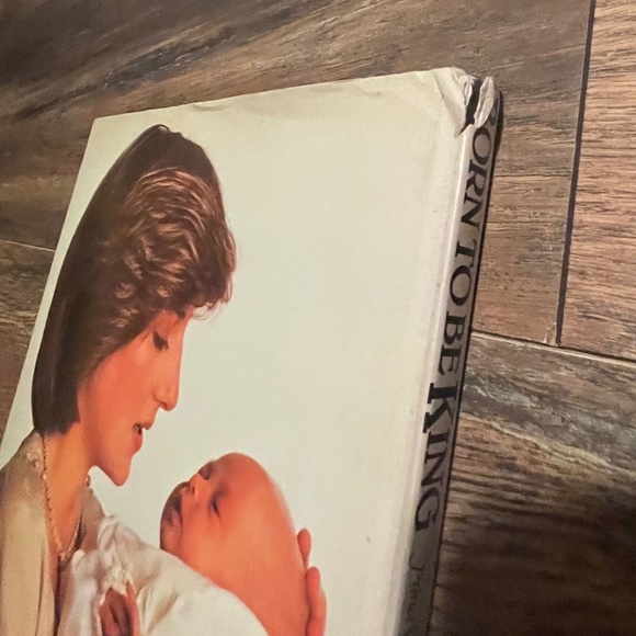 Born to be King Prince William of Wales-Book by Trevor Hall - Picture 3 of 6